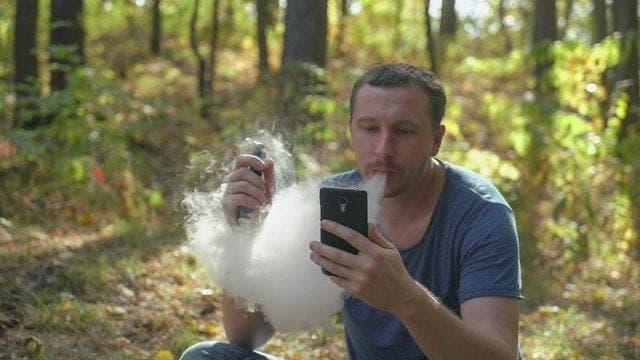 e-dym Ratgeber zur nikotin e-zigarette, e-dym Test und Kaufberatung für Modelle, Liquids, Sicherheit und Tipps