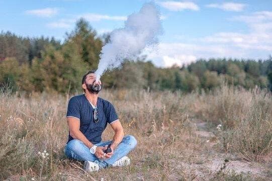 IBVAPE im Praxischeck, IBVAPE e zigarette mit 12000 zügen überzeugt durch lange Laufzeit und Dampftipps