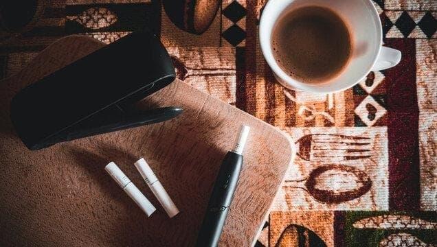 e-dym e-dym Ratgeber zum e-shisha set mit liquid, Tests, Geschmacksprofile und Zubehör